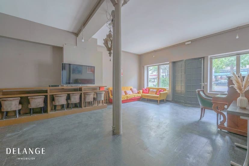 Jardin des Plantes - Local commercial 6 pièces 154 m²