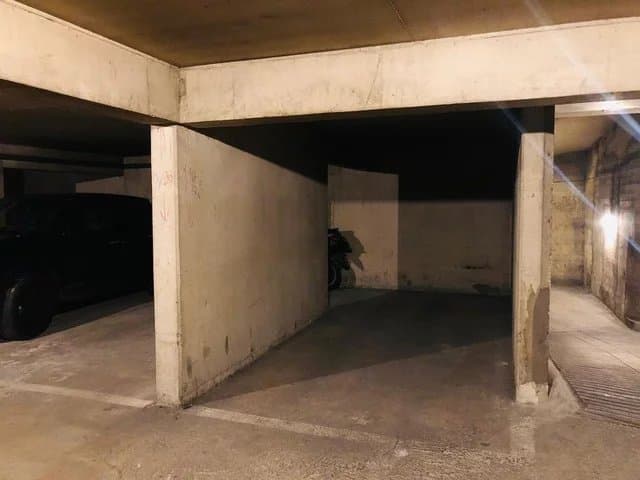 Location emplacement de parking - 75005 Paris